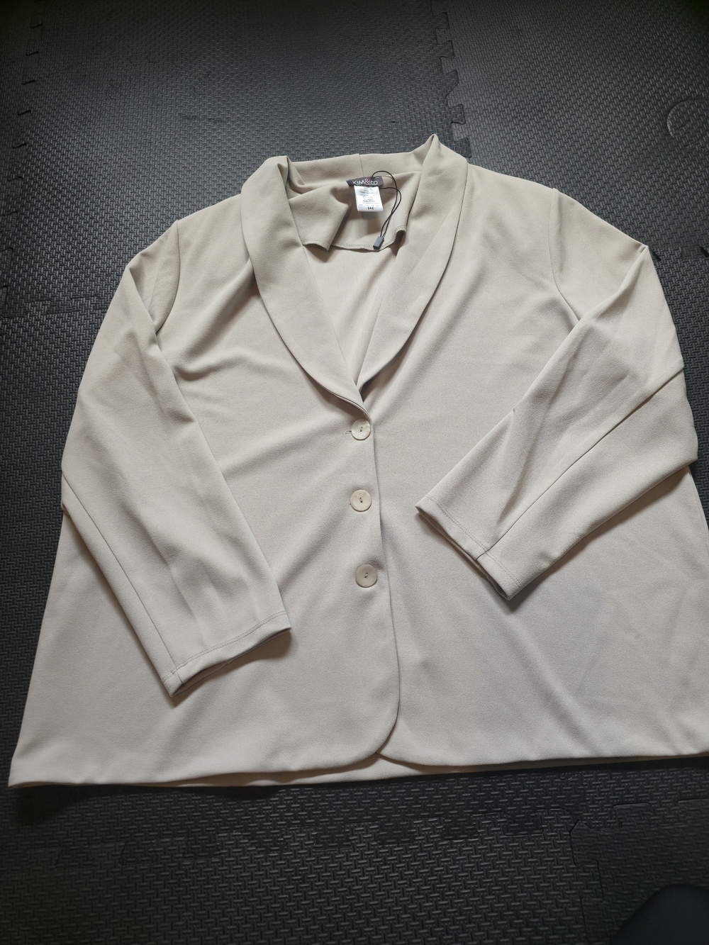 Shawl Collar Three-Button Women's Jacket - Beige